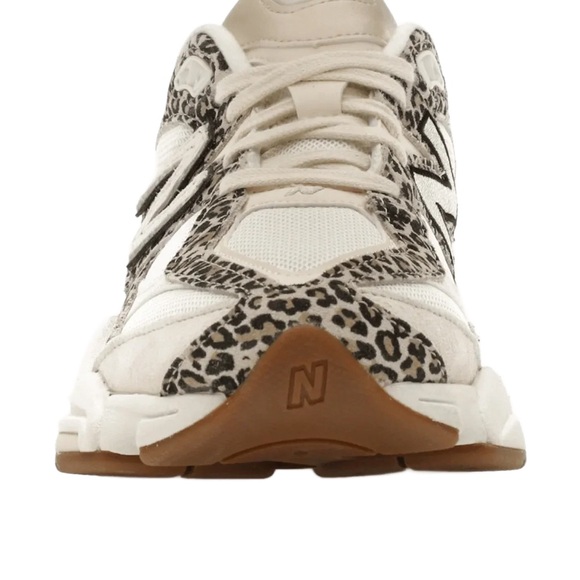 New Balance Women's Beige and Leopard Print Sneakers 9060 - Picture 2 of 9